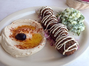 Gluten-free falafel and hummus