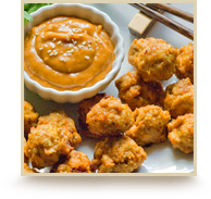 Chicken meatballs with thai peanut sauce 