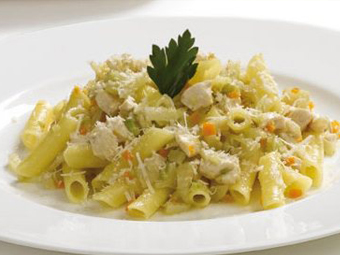 Gluten free penne pasta with chicken ragout recipe 