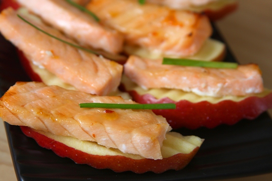 Gluten-Free Sweet and Spicy Salmon on Apple Slices