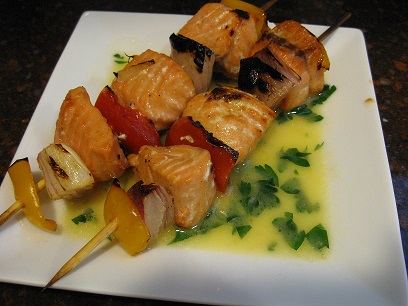 Salmon on Skewers in Wine Sauce