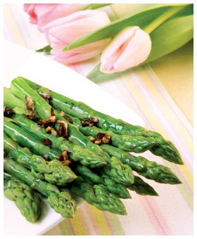 Asparagus with Ginger Butter 