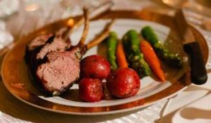 Lamb chops with vegetables on a plate