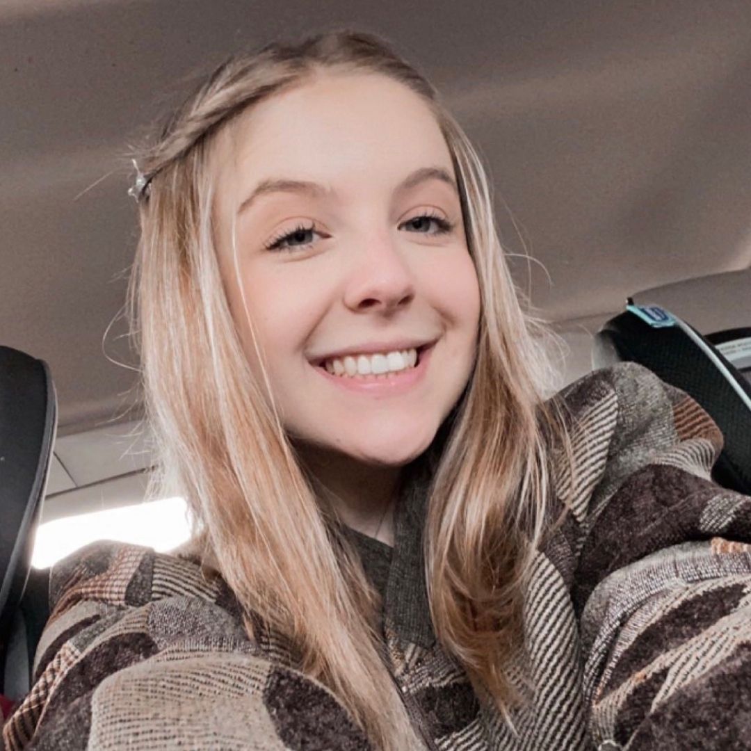 Ava